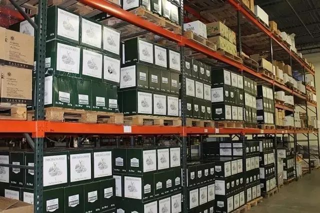 一瓶原瓶进口的路易葡萄酒是如何到达你的手中的？